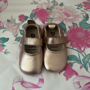Old Soles Baby Shoes Size 18 EU, EUC